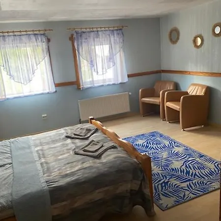 Koolitare Holiday home Kuru