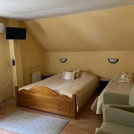 Koolitare Holiday home *